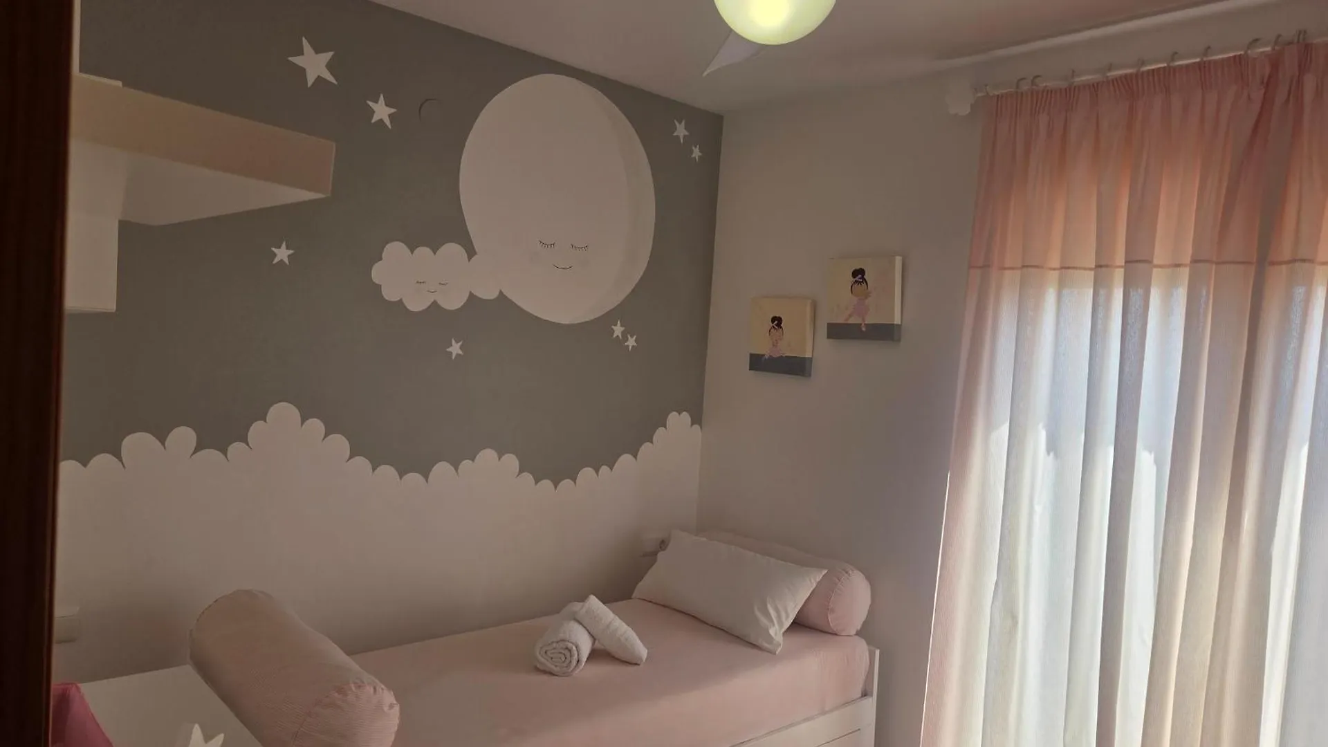 Villa Mar تورّوكس كوستا إسبانيا